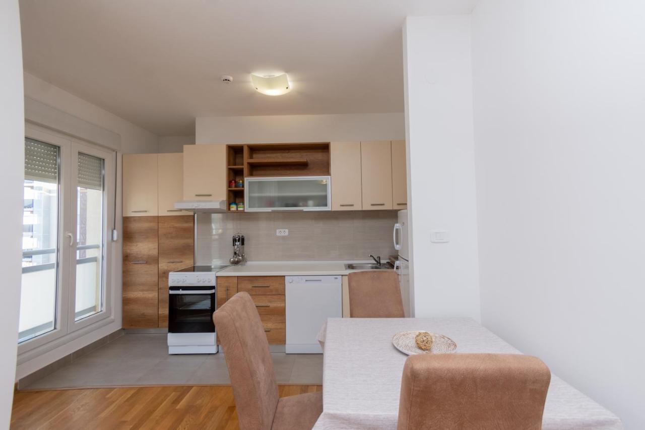 City Compass Apartment 2 Podgorica Exterior photo