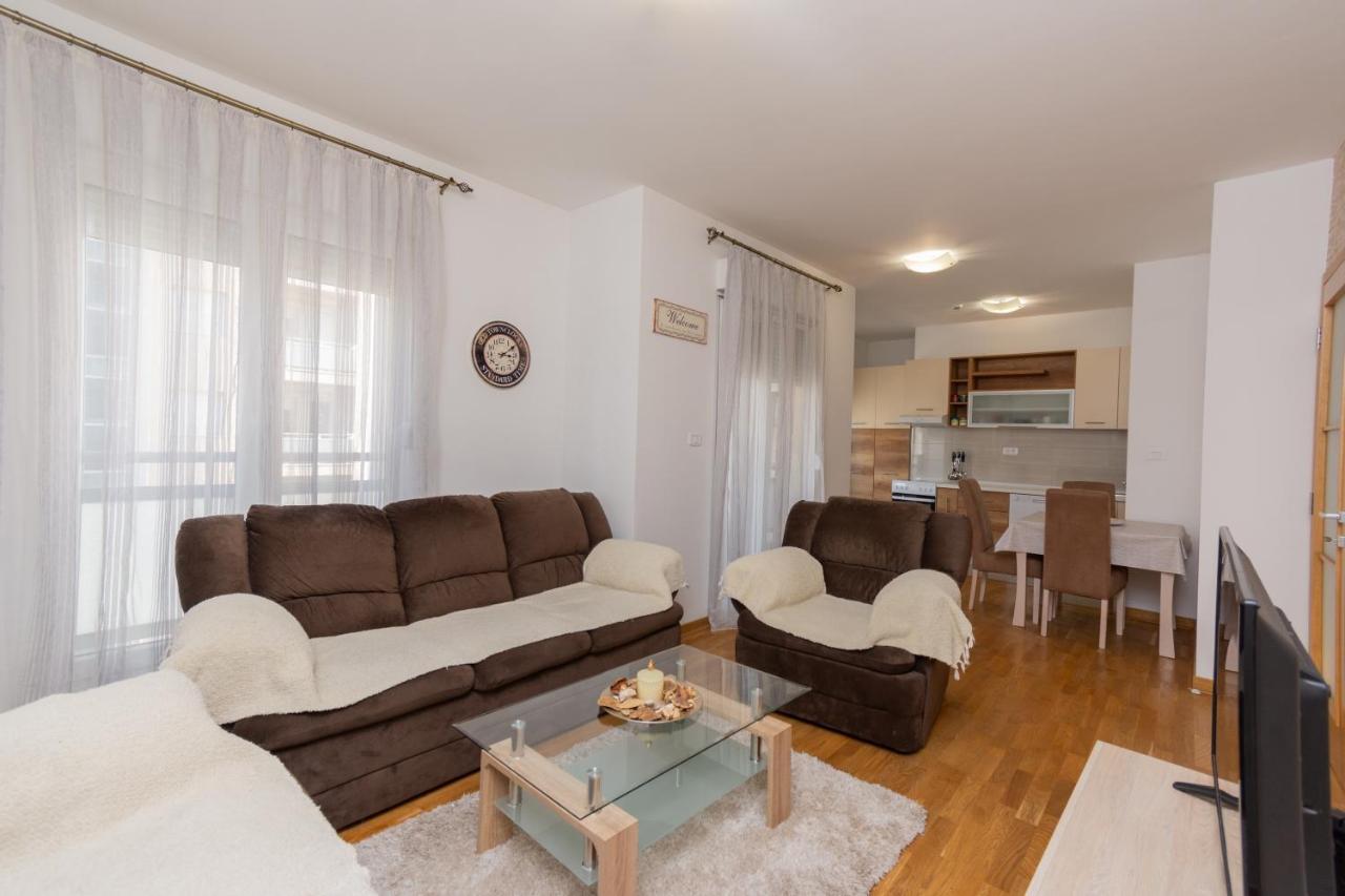 City Compass Apartment 2 Podgorica Exterior photo