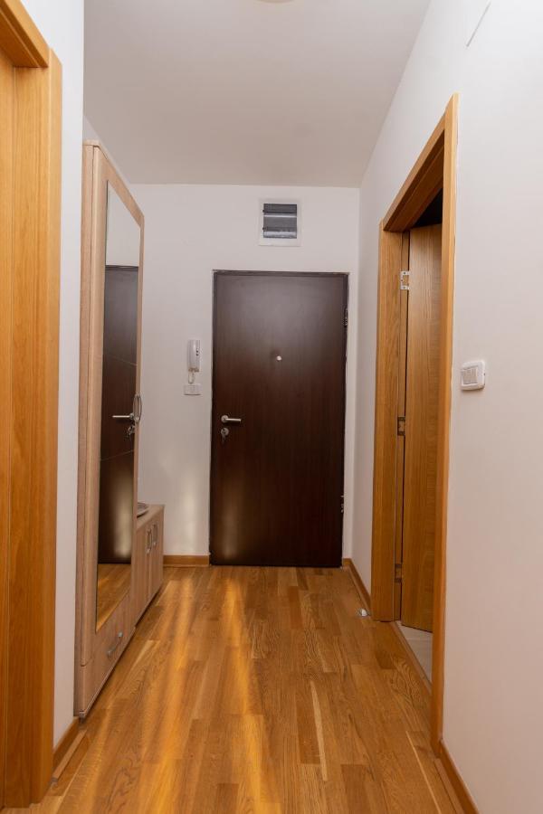 City Compass Apartment 2 Podgorica Exterior photo